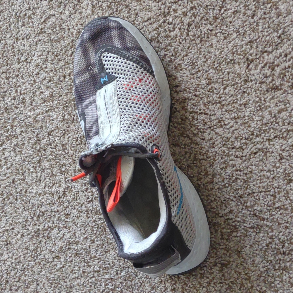 PG4 Football Grey